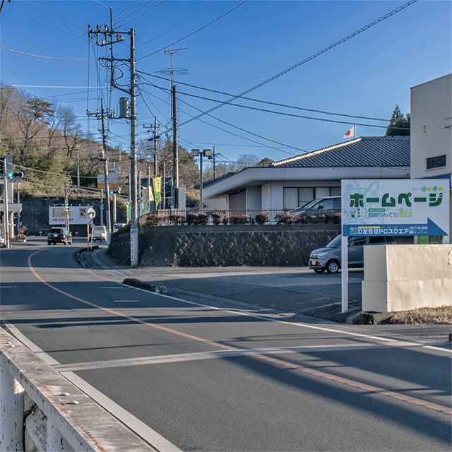 わたらせPCからもりの下のパン店駐車場画像